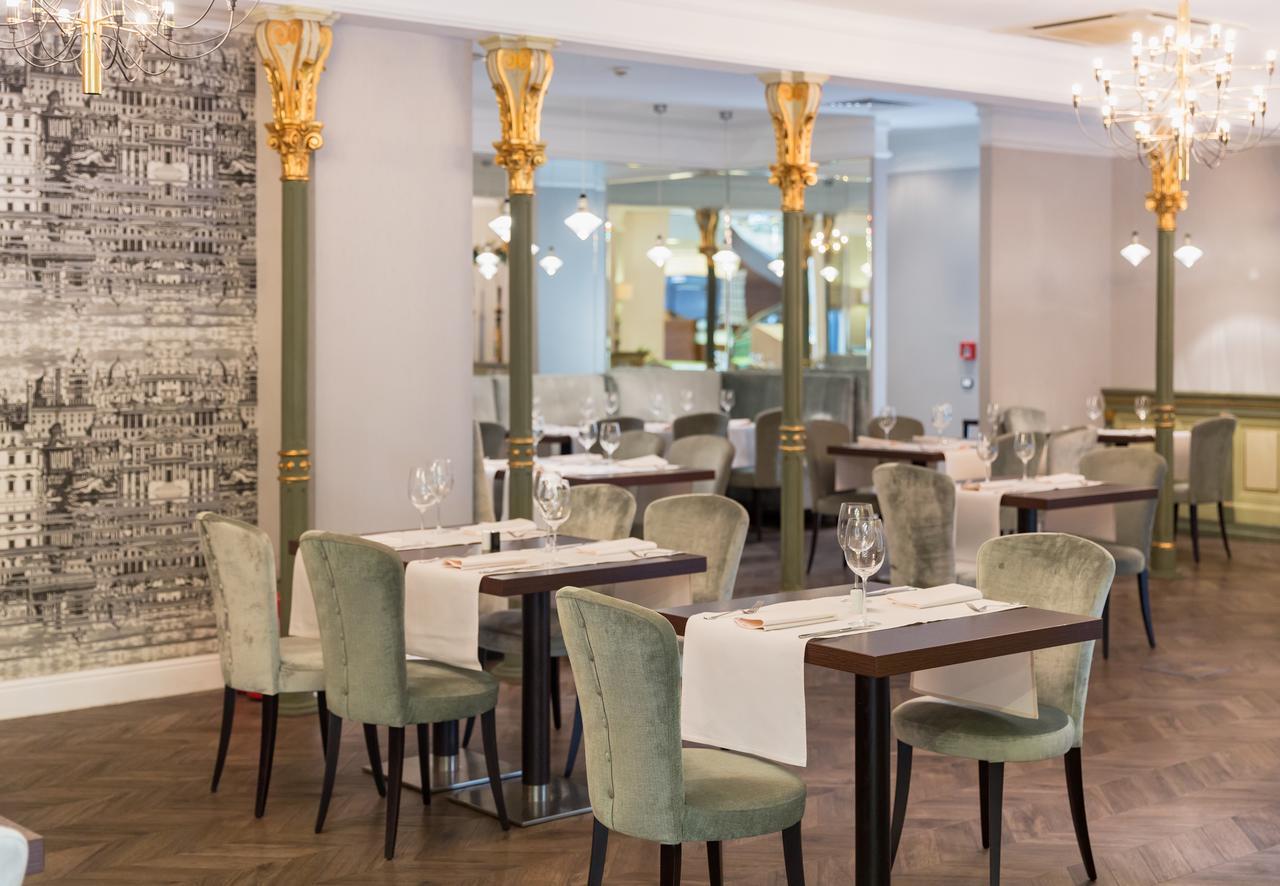 Capital Plaza Hotel Bukarest Eksteriør billede