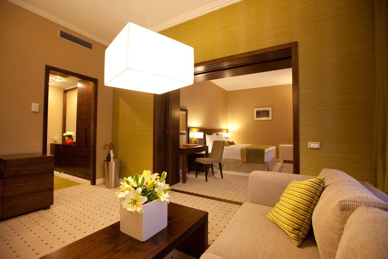 Capital Plaza Hotel Bukarest Værelse billede