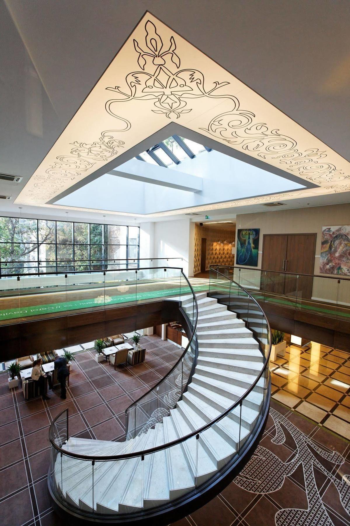 Capital Plaza Hotel Bukarest Eksteriør billede