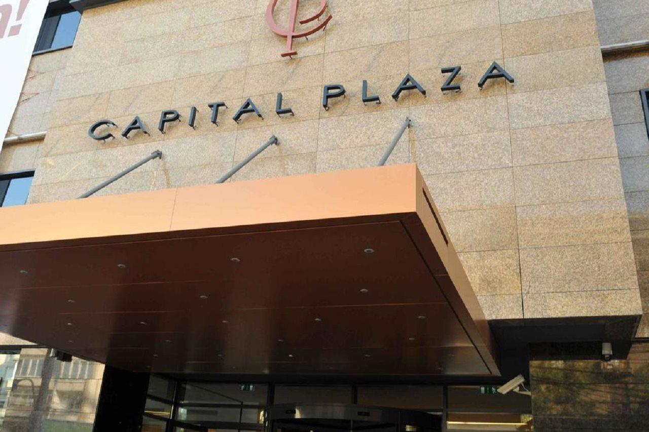 Capital Plaza Hotel Bukarest Eksteriør billede